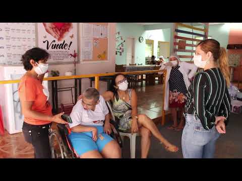 Prefeitura realiza entrega de materiais de limpeza e higiene pessoal ao recanto dos idosos Larissa Pereira