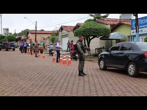 AÇAILÂNDIA - SMT E CIRETRAN REALIZAM BLITZ EDUCATIVA NO CENTRO DA CIDADE