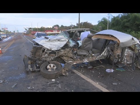 Colisão entre duas caminhonetes deixa uma pessoa morta na BR 316
