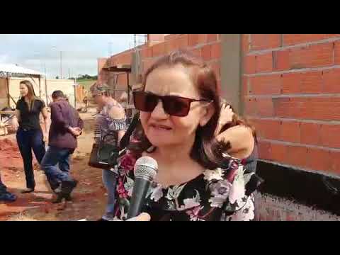 O prefeito Juscelino Oliveira junto com os secretários municipais visitou o andamento da construção da Escola Digna localizada no Vale do Açaí.
