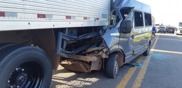 Acidente envolvendo 04 veículos interdita a BR-135/MA por duas horas nesta quarta-feira, 28