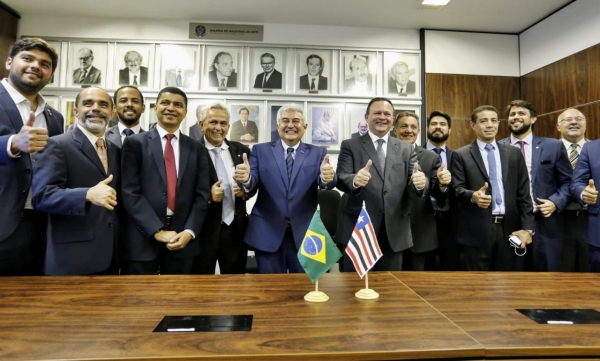 Ministro Marcos Pontes garante a Carlos Brandão trabalho conjunto em prol da tecnologia e educação