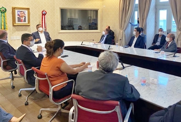 Em reunião com prefeitos, Dino descarta lockdown, mas prevê restrições para aglomerações por 10 dias