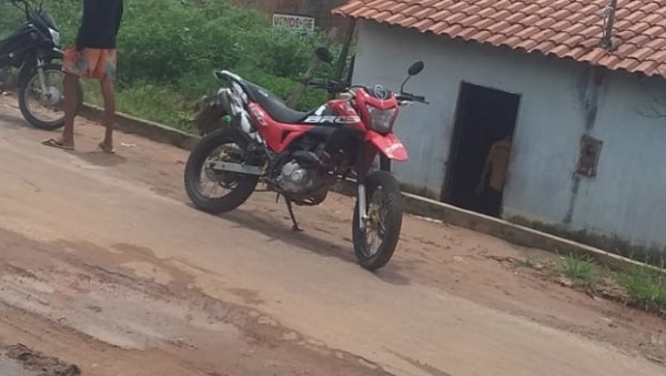 Homem é encontrado morto dentro de casa em Santa Luzia