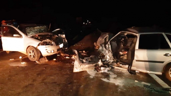 MARANHÃO - Duas pessoas morrem após colisão frontal na BR-010