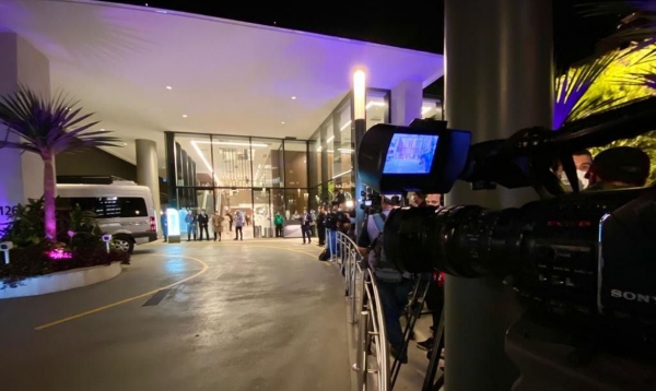 Internado em SP, Bolsonaro não tem previsão de cirurgia