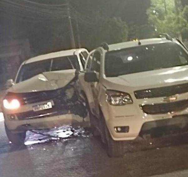 IMPERATRIZ - Quatro veículos se envolvem em acidente de trânsito na Av. JK