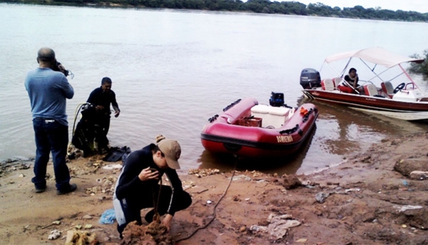 Corpo de Bombeiros não conseguem resgate de corpo de criança no Rio Tocantins