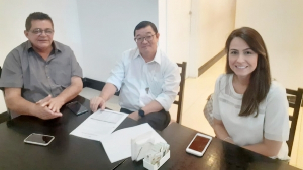 Prefeitura e Suzano conversam sobre novas parcerias