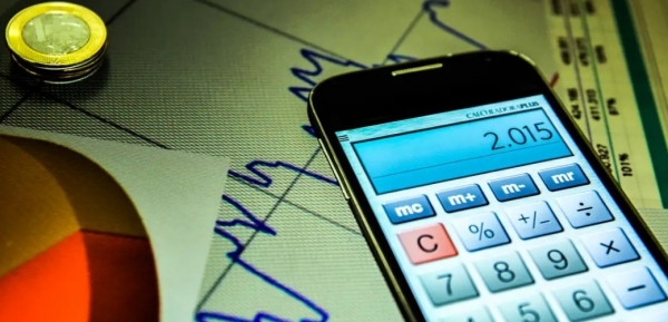 COPOM ELEVA JUROS BÁSICOS DA ECONOMIA PARA 14,75% AO ANO