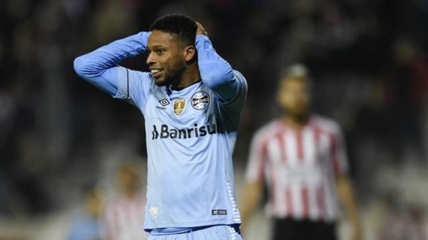 Grêmio joga mal na Argentina e perde para o Estudiantes no primeiro jogo das oitavas