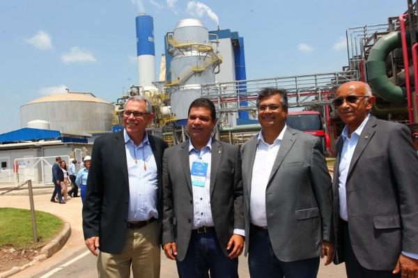 Em Imperatriz, Flávio Dino participa de inauguração de duas fábricas de papéis que gerarão centenas de empregos diretos e indiretos