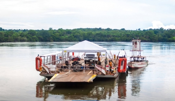  BALSA PARA TRANSPORTE GRATUITO DE VEÍCULOS EM ESTREITO ENTRA EM OPERAÇÃO