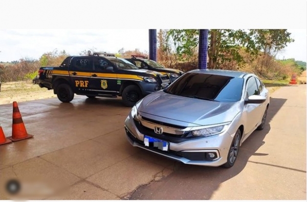 AÇAILÂNDIA -PRF RECUPERA VEÍCULO COM REGISTRO DE ROUBO/FURTO