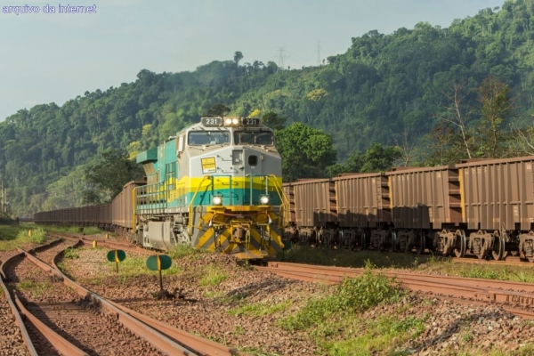 Vale intensifica campanha de segurança para evitar acidentes em ferrovia durante festas de fim de ano