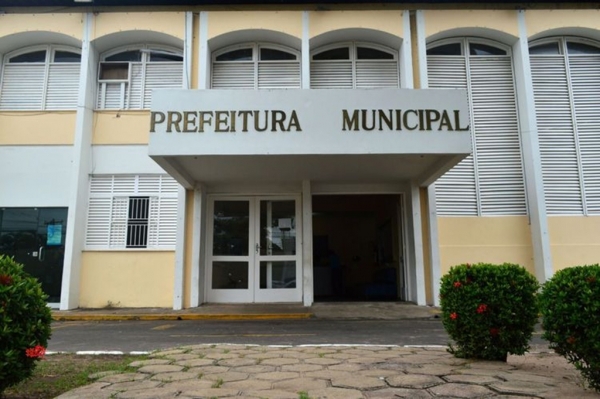 Artistas que se apresentaram no Carnaval de Imperatriz cobram prefeitura