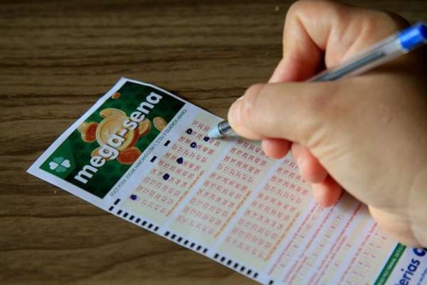 Mega-Sena acumula e prêmio vai para R$ 22 milhões