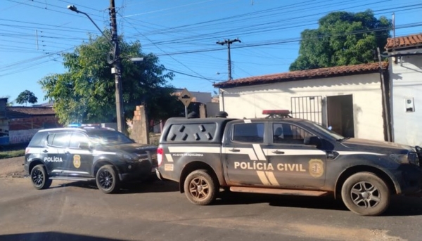 AÇAILÂNDIA - Homem é preso por extorsão e armazenamento de conteúdo íntimo infantil