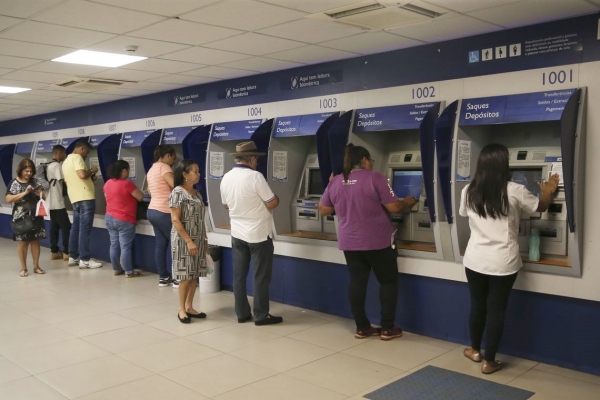 Caixa paga hoje valor complementar do saque imediato do FGTS