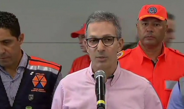 Governador de Minas se isola após contato com pessoa com coronavírus