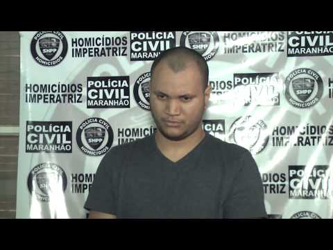 Objetos de ritual apreendidos com assassino confesso de jovem