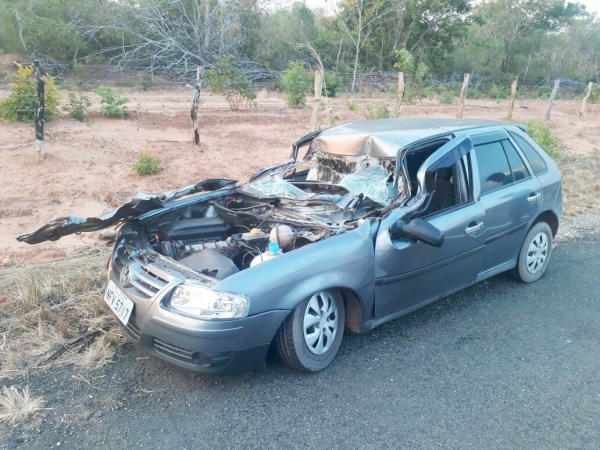Motorista morre após colidir na traseira de caminhão na BR-226 no MA