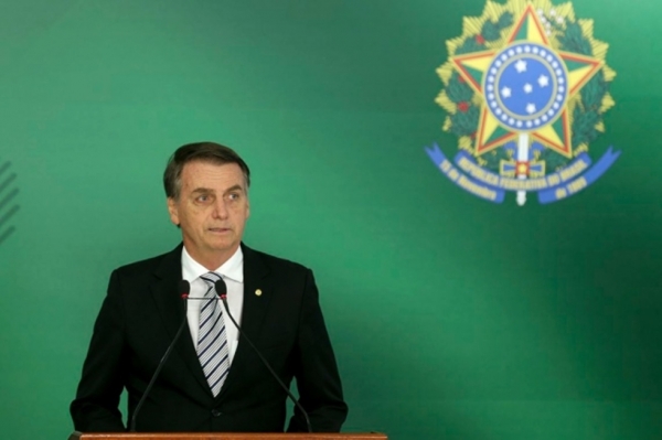 Após empossado, Bolsonaro diz que a “barra vai ser pesada”