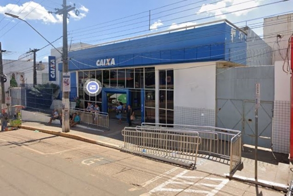 TESOUREIRO DA CAIXA É CONDENADO POR ROUBAR R$ 400 DA AGÊNCIA EM QUE TRABALHAVA EM AÇAILÂNDIA