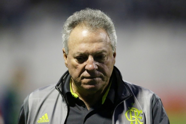 Vasco anuncia Abel Braga como treinador