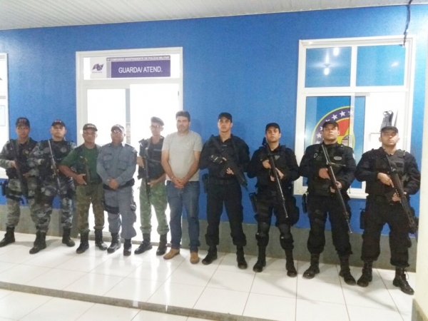AÇAILÂNDIA - Polícia prende assaltante de banco e traficante interestadual