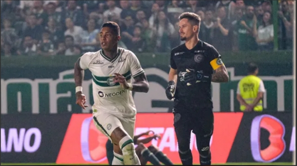 Coritiba bate o Goiás e conquista a primeira vitória na Série A