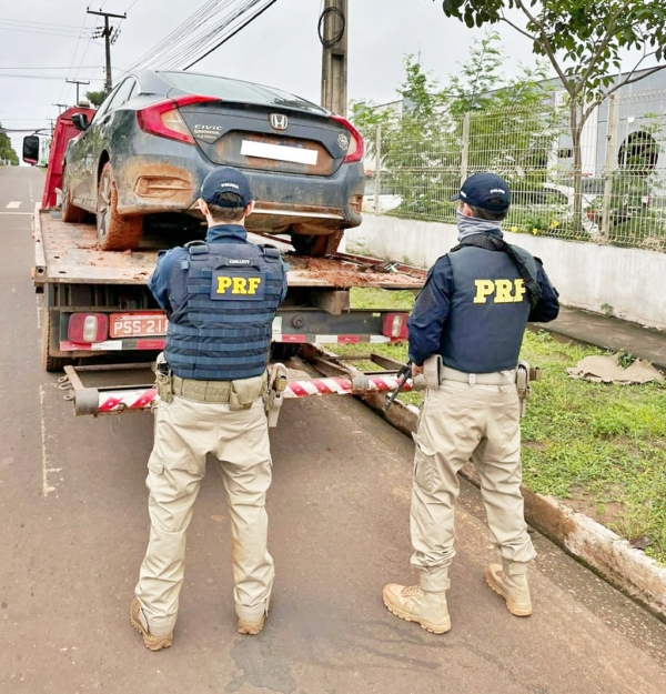 Veículo roubado no estado do Pará é recuperado em Açailândia 