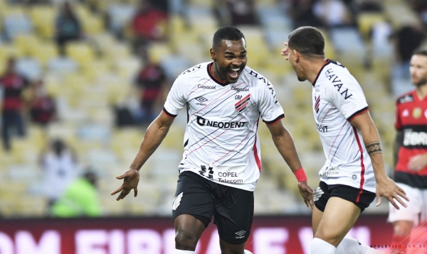 Copa do Brasil: Athletico-PR bate Flamengo no Maracanã e está na final