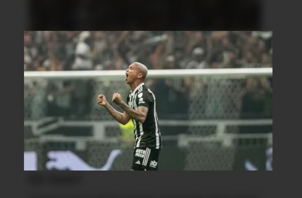 DEYVERSON BRILHA, ATLÉTICO-MG VENCE FLUMINENSE E VAI À SEMIFINAL DA LIBERTADORES