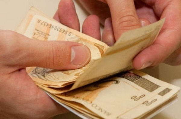 Abono salarial do PIS começa a ser pago 