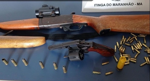 IDOSA É ATINGIDA POR TIRO APÓS DERRUBAR ARMA, POLICIA VAI ATÉ O LOCAL E ACHA DROGAS