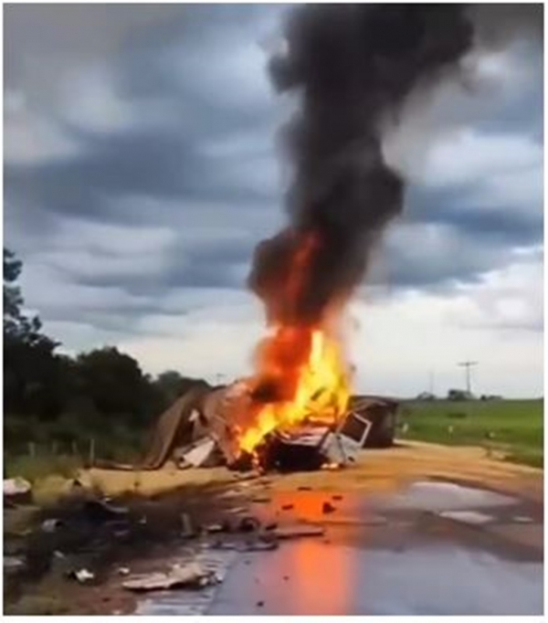 EMPRESÁRIO COBRA FISCALIZAÇÃO APÓS MANOBRAS PERIGOSAS CAUSAREM ACIDENTE E MATAR TRÊS PESSOAS