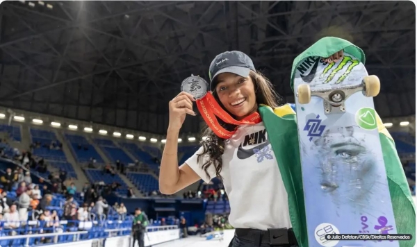 RAYSSA LEAL CONQUISTA PRATA NO MUNDIAL DE SKATE STREET NO JAPÃO
