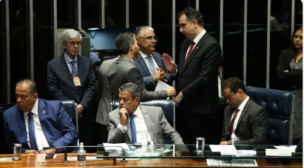 SENADO APROVA TAXAÇÃO DE APOSTAS ESPORTIVAS, MAS DESIDRATA TEXTO