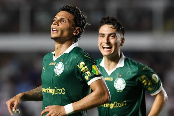 PALMEIRAS FAZ GOL NOS ACRÉSCIMOS E VENCE SANTOS DE VIRADA NA VILA