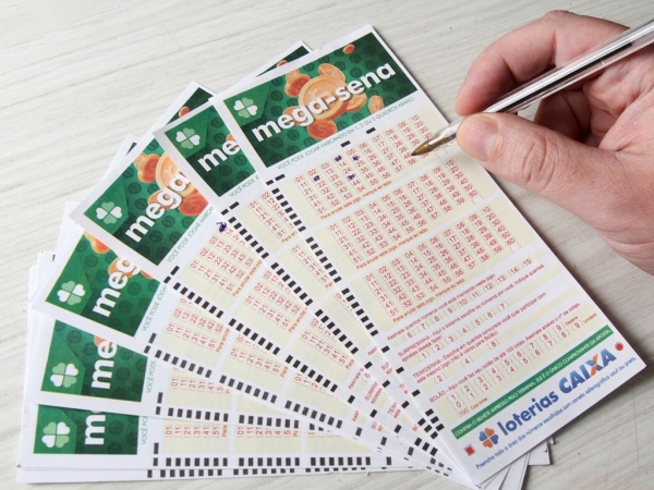 Quatro apostas feitas no Maranhão faturam, juntas, mais de R$ 274 mil na quina da Mega da Sena
