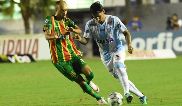 Sampaio Corrêa abre placar, mas cede empate para o Londrina fora de casa