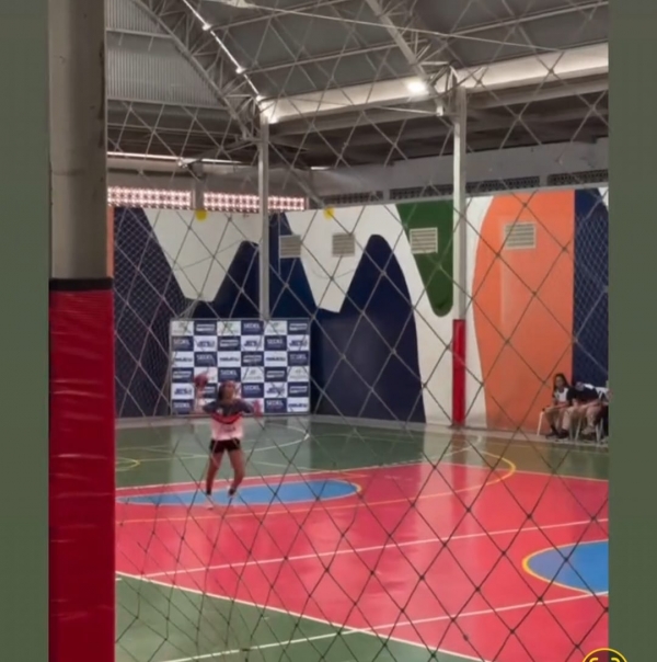  ALÉM DO SKATE, ELA TAMBÉM BRILHA NO HANDEBOL: RAYSSA LEAL É ELEITA ATLETA DESTAQUE NOS JOGOS ESCOLARES DE ITZ