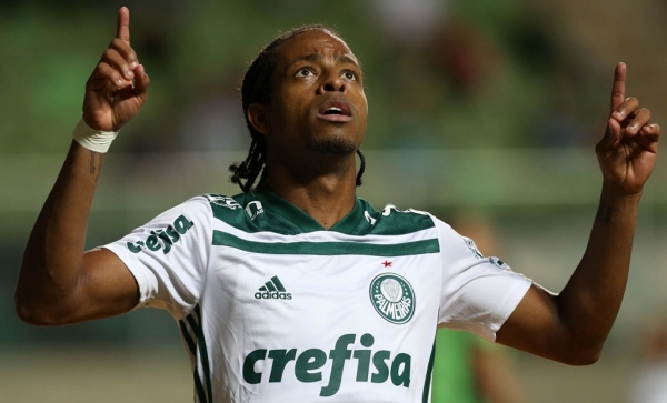 Palmeiras acerta venda de Keno para time do Egito por R$ 37 milhões