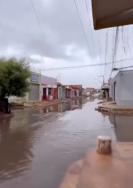 IMPERATRIZ ESTÁ EM ALERTA AMARELO PARA CHUVAS INTENSAS NESTA QUINTA-FEIRA (06)