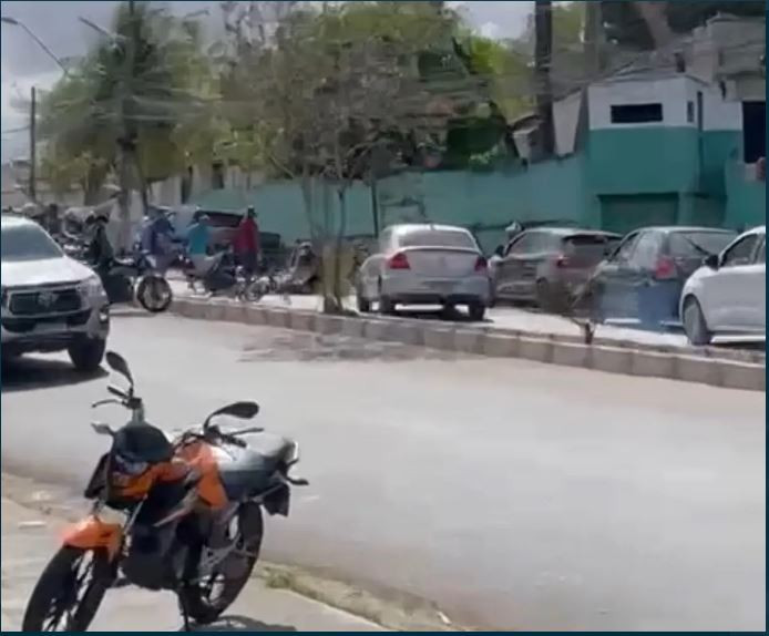 ACIDENTE ENTRE MOTO E BICICLETA CAUSA MORTE DE CICLISTA NA AVENIDA KENNEDY, EM SÃO LUÍS