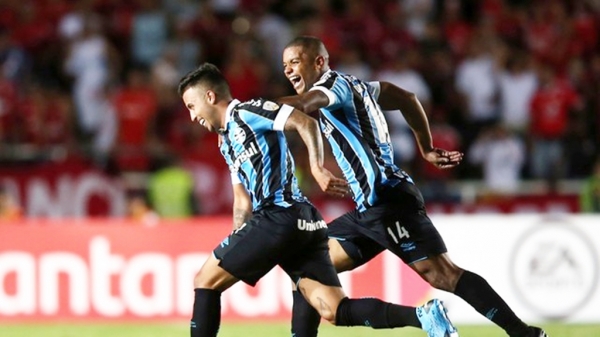 Grêmio mostra estilo copeiro, segura pressão e vence América de Cali na estreia da Libertadores