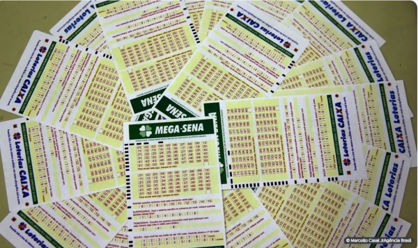 MEGA-SENA ACUMULA NOVAMENTE E PRÊMIO VAI A R$ 110 MILHÕES 