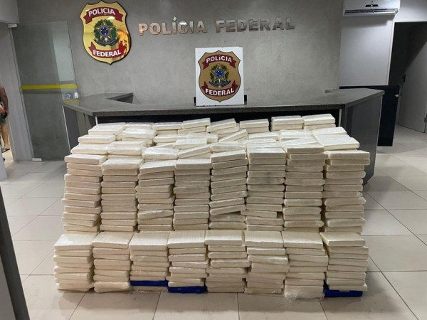 PF deflagra operação e apreende uma tonelada de cocaína em São Luís