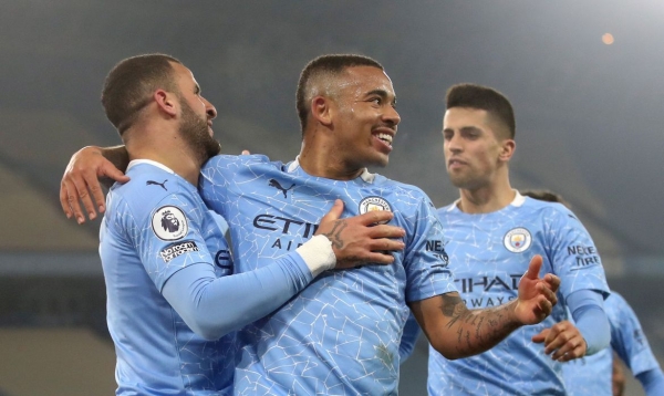 Gabriel Jesus brilha e Manchester City vence no Inglês